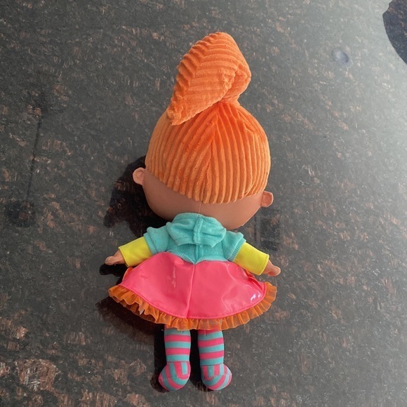 L.O.L. Surprise! Jumbo 15” NEON Q.T. Stuffed HUGGABLE Plush Doll BFF - Picture 5 of 9